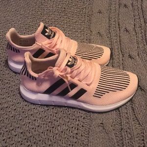 Brand New Light Pink Adidas Tennis Shoes.